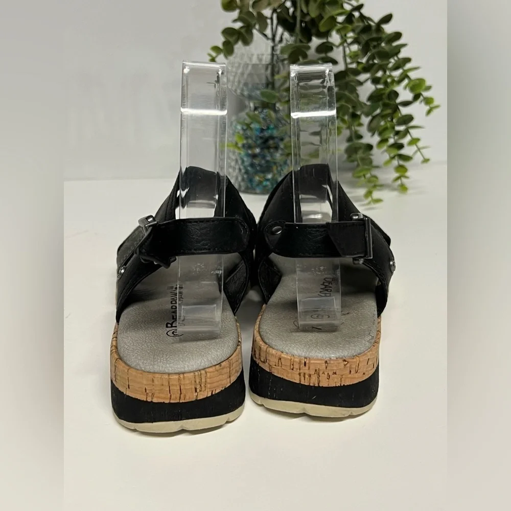 🛍️BEARPAW Black and gray SHELLI sling back sandals size 6.‎